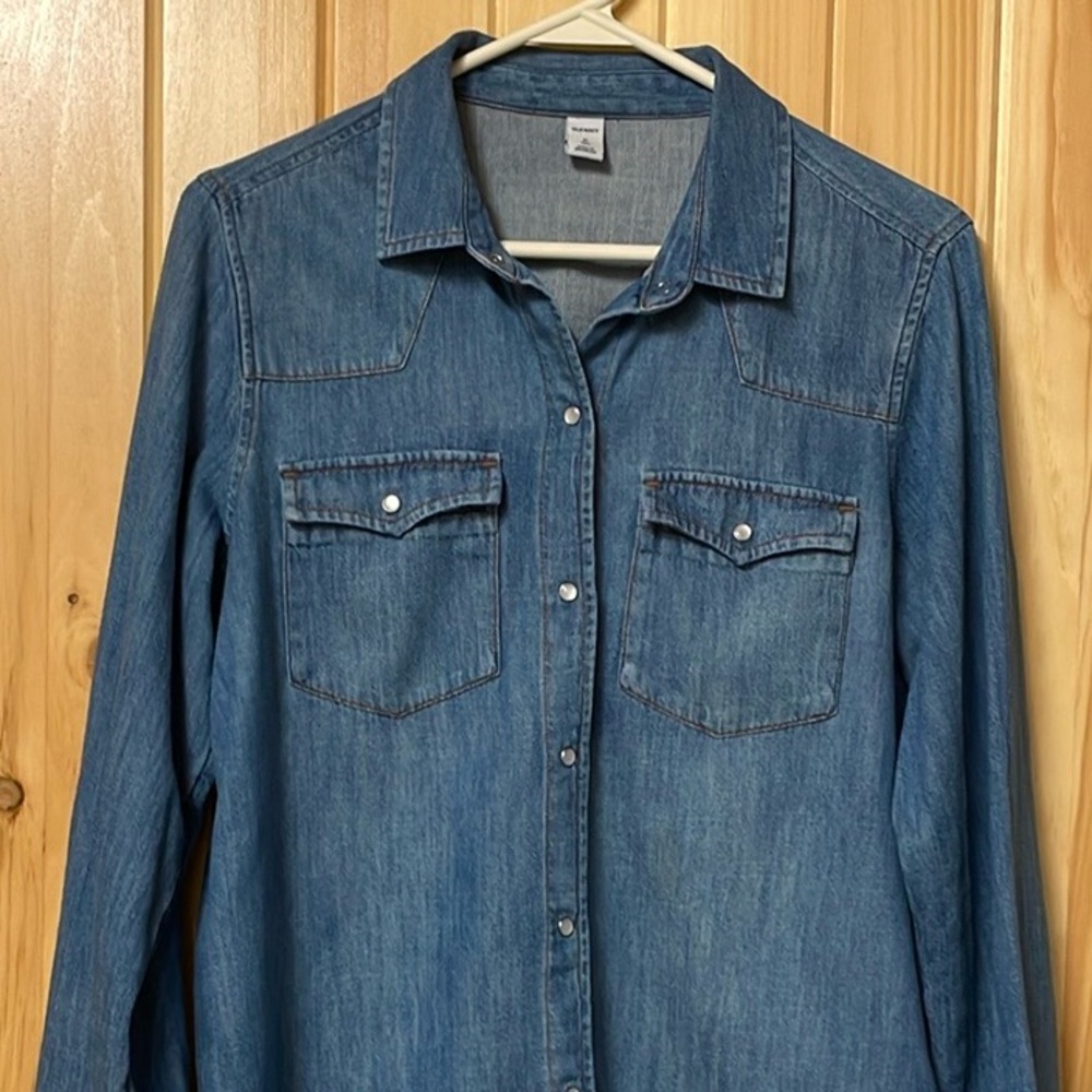 Women’s Old Navy Tall Denim Shirt